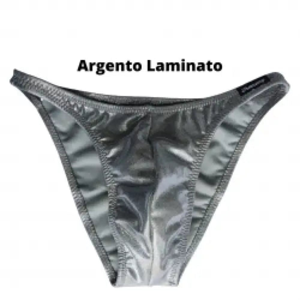 Costume bodybuilding da competizione argento laminato Thefreeway Art. DN109 in Lycra, vista frontale
