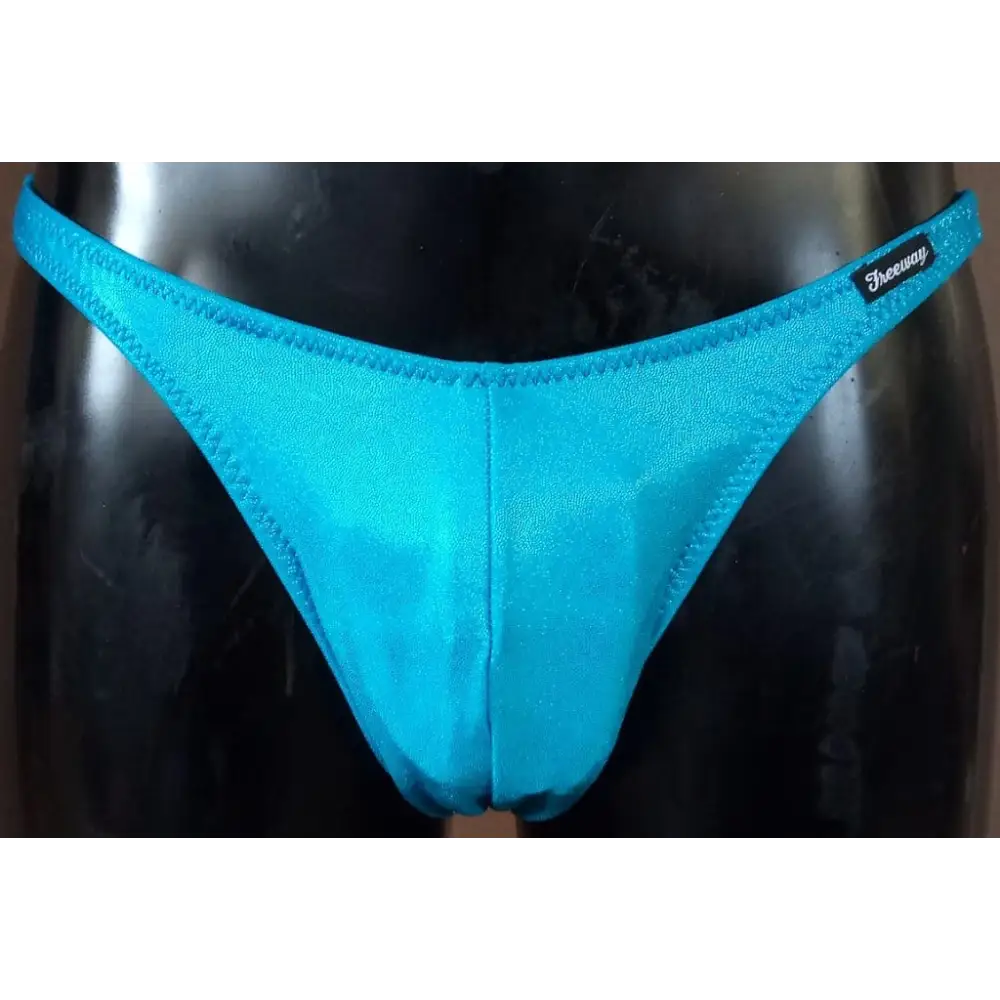 Costume bodybuilding da competizione turchese laminato Thefreeway Art. DN109 in Lycra, vista frontale su manichino